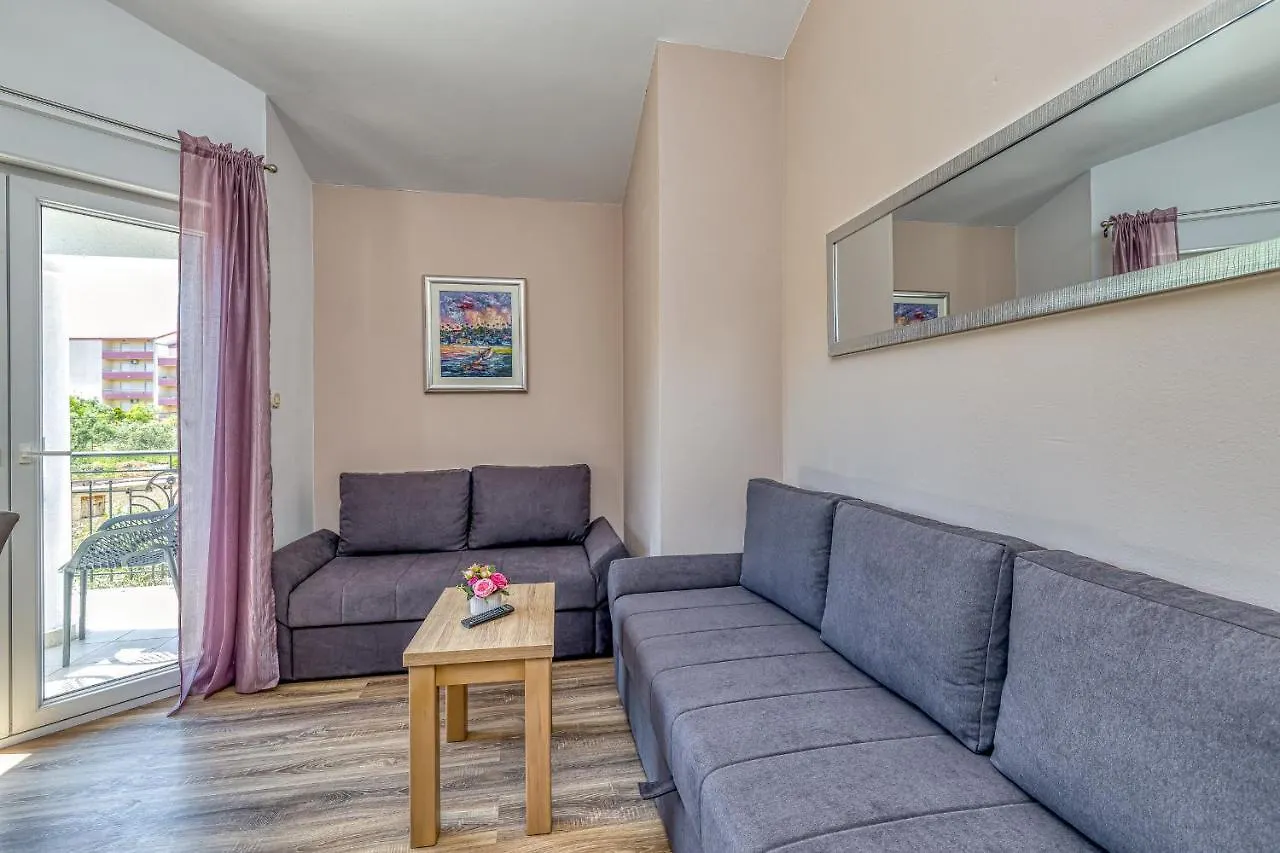Island Resort Mihaela - Happy Rentals Trogir Croatia